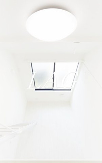 【居間・リビング】 | ファイルヒェン平井 | 洋室のお部屋です。