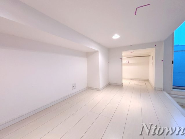【その他】 | ティーダⅡ | たっぷりとした収納スペースです