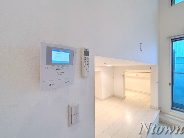 【セキュリティ】 | ティーダⅡ | モニター付きインターホンです