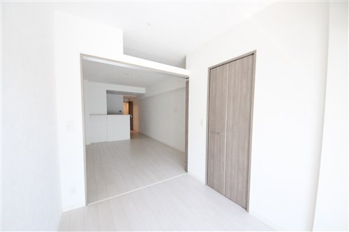 【洋室】 | ラ フォルム鎗屋町