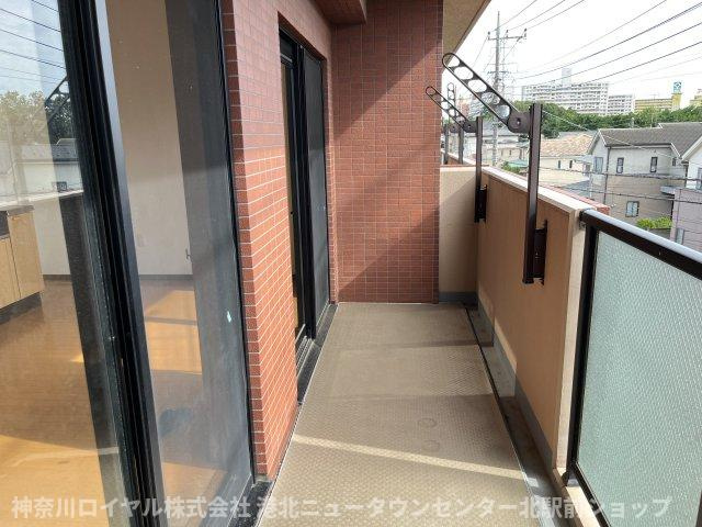【バルコニー】