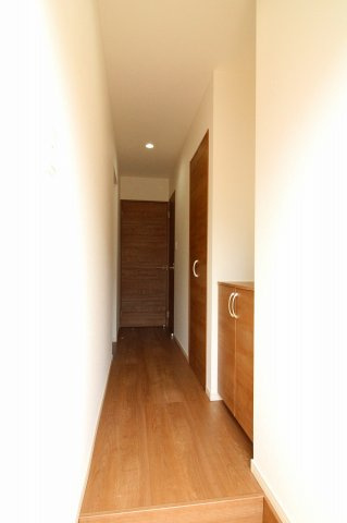 Dio赤間の玄関|退去前の為、別部屋になります。