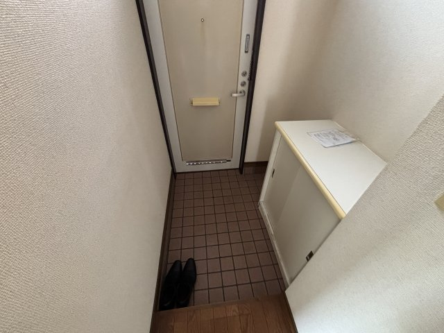 ハイツパークサイドの玄関