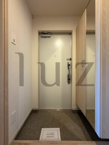 エムティーゼットツーの玄関