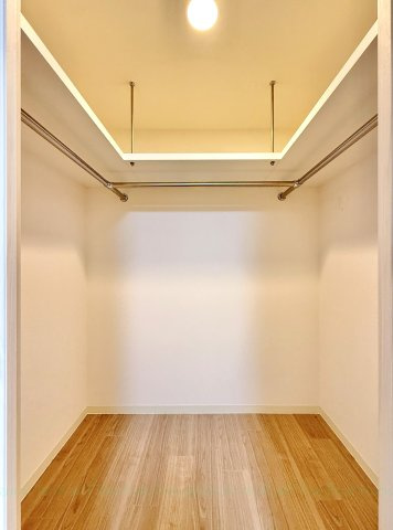 プレサンス伏見アーバンベースの収納