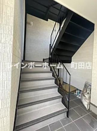 フォレスト大和※初期費用分割あと払いサービス利用可能物件のロビー