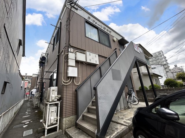 ラ・フォーレ材木町の外観