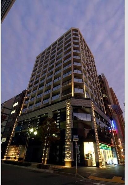 セイワパレス丸の内駅前の外観