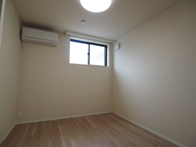 【洋室】 | 南青山髙木フラット