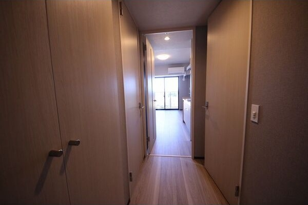 ストーリア名古屋城西の玄関