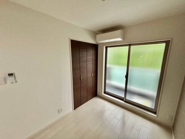 F　asecia　神屋町の洋室