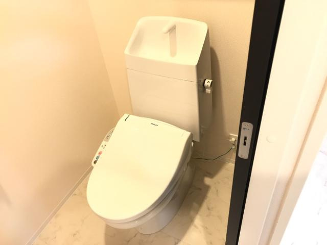 Ａｃｔ　Ｄｒｅａｍ　Ｈｏｍｅ　Ⅱのトイレ|シャワー付トイレ（イメージ）