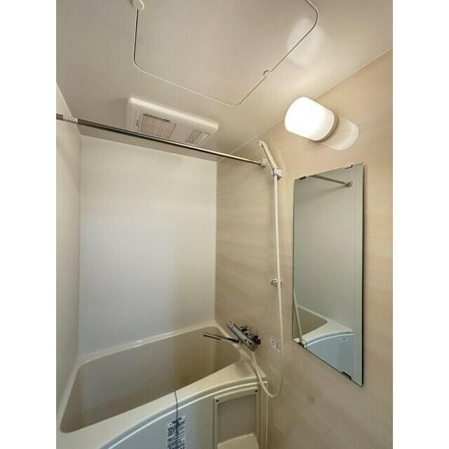 ＯＰＰＡＭＡ　ＣＲＥＳＴの浴室