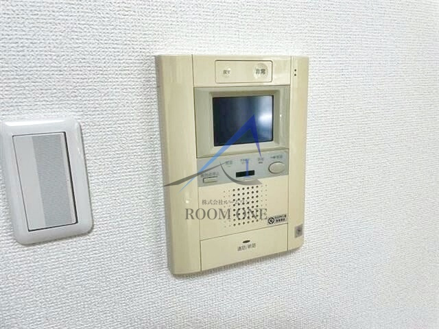 メイクスデザイン茅場町のセキュリティ|モニター付きインターホンです。