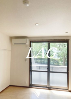 【居間・リビング】 | トップスターコート船橋 | 洋室のお部屋です。