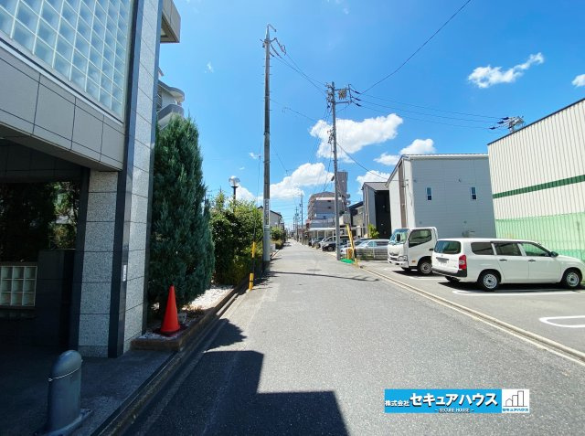 【中古マンション】バンベール・ラフィネ道徳のその他|【前面道路】
事前予約にて現地ご見学いただけます！お気軽にお問い合わせください♪
■株式会社　セキュアハウス■
　　　　　　　　　　　　　　　　　　　　　　　　　　　　　　　　　　　　　　　　　　　　