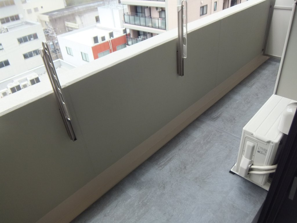 名古屋市中区千代田５丁目の賃貸マンションのバルコニー