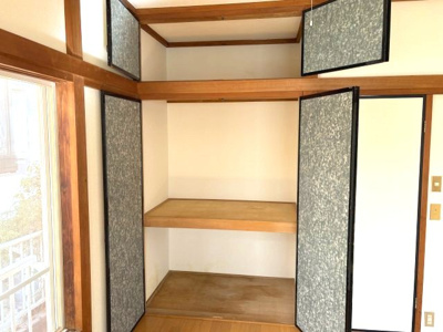 【内装】 | しろがねハイツ | 明るい室内です