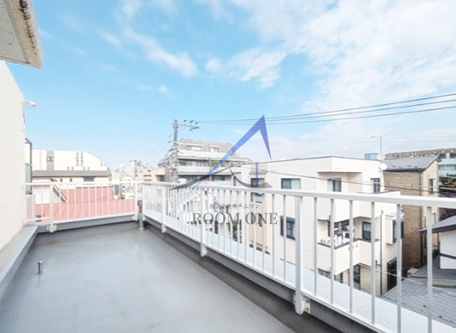 TOP市ヶ谷のバルコニー|ルーフバルコニーです。