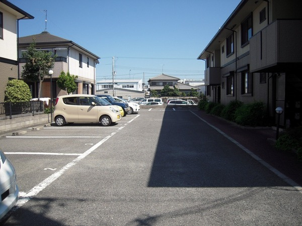ボナール東加古川の駐車場