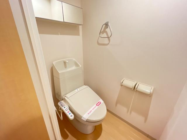 メゾン，フルールⅡのトイレ|シャワー付トイレ
