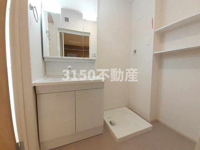 Ｉ・ＲＯ・ＨＡ　Ⅱの洗面所|ゆったりとスペースのある洗面所
