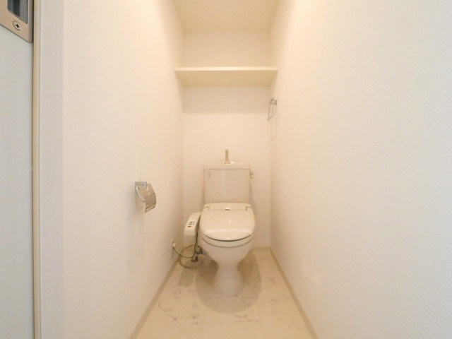 セレッソコート上本町EASTのトイレ