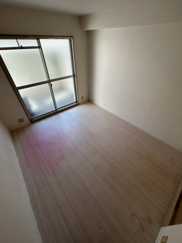 ダイドーメゾン岡本の寝室