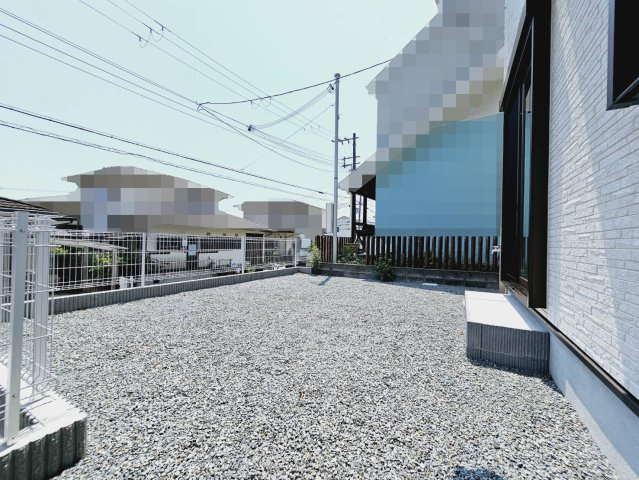若草町２丁目新築戸建の庭|■南庭■ウッドデッキを設置するとさらに便利