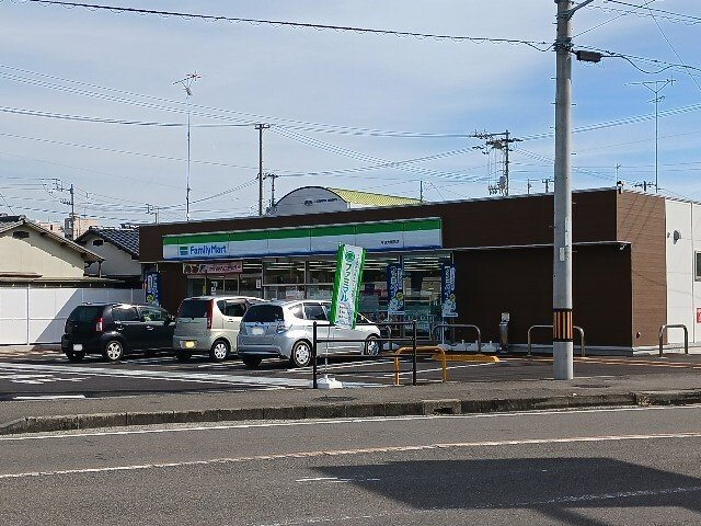 【周辺】 | ガーベランスＢ | ファミリーマート今治大新田店まで450m