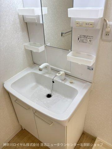 【独立洗面台】