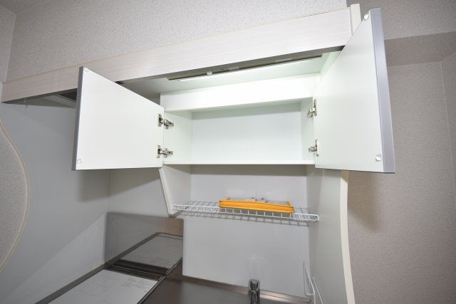 セレニテ本町グランデのキッチン