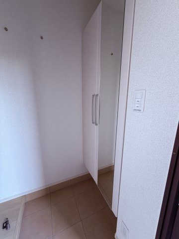グランメゾン飛田Bの玄関