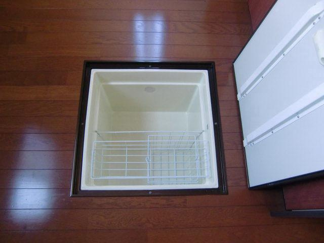 プラージュ湘南山手の収納|床下収納庫
