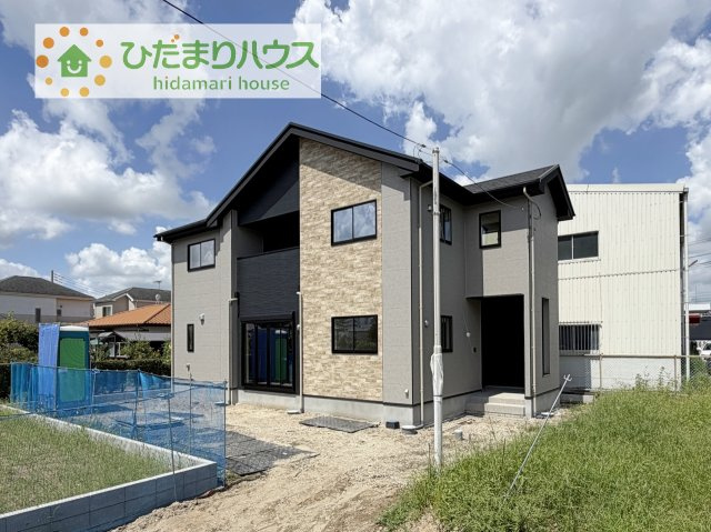 【外観】 | 取手市宮和田15期　新築戸建　1号棟 | 藤代駅徒歩10分で通勤・通学も安心です(*^^*)