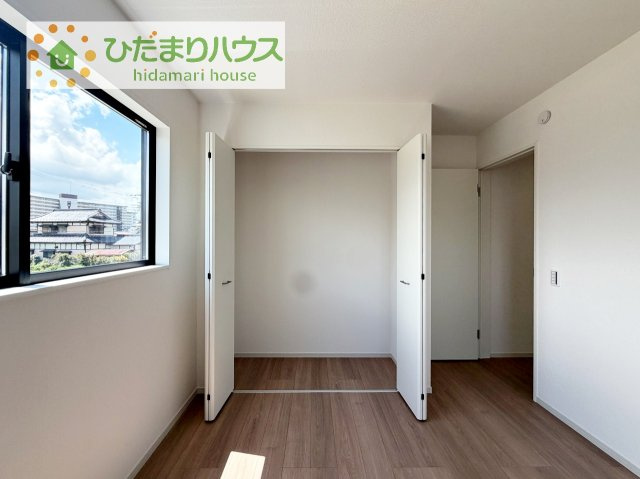 【収納】 | 取手市宮和田15期　新築戸建　1号棟 | お洋服の多い女性に人気！収納力の高いクローゼット付き☆彡