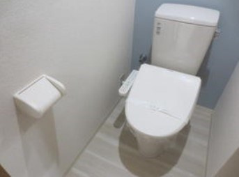 中野区中央２丁目の賃貸マンションのトイレ
