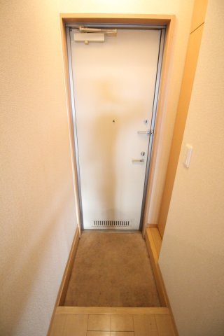 【玄関】 | パレルモ | 他号室参考写真