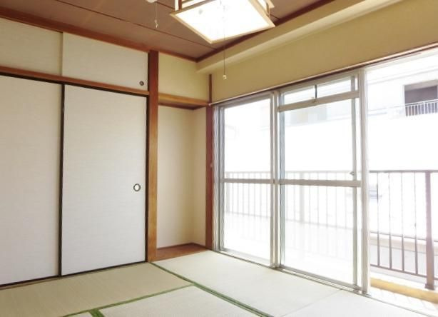 【寝室】
