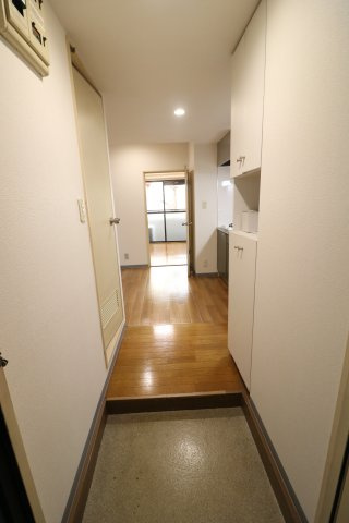 【玄関】
