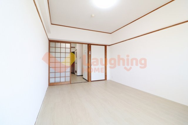 OAK VILLA 久留米の居間・リビング|ゆったり過ごせる居間です※別号室の写真です