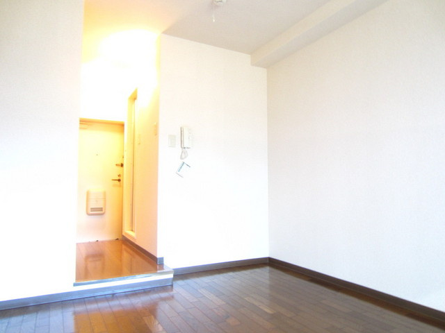 フィオーレ王子の寝室|静かなお部屋です