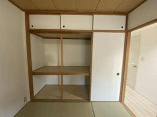 白鷹香櫨園マンションの和室