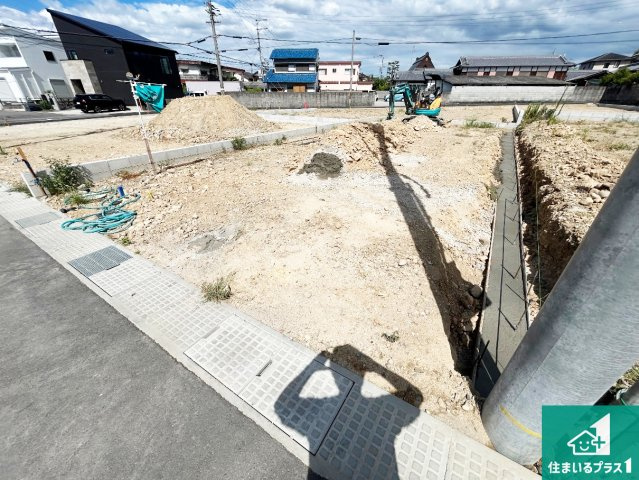 和泉市浦田町　第1期　新築一戸建ての外観|周辺は落ち着いた街並みの住宅地！子育てがしやすい住環境です！まだ未完成ですが、現地でしかわからない事もございます。是非一度ご覧ください。