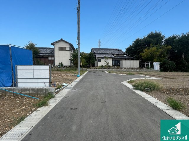 和泉市浦田町　第1期　新築一戸建ての前面道路含む現地写真|周辺は閑静な住宅街です。前面道路もしっかりと有りますので車の出し入れも安心ですよ！