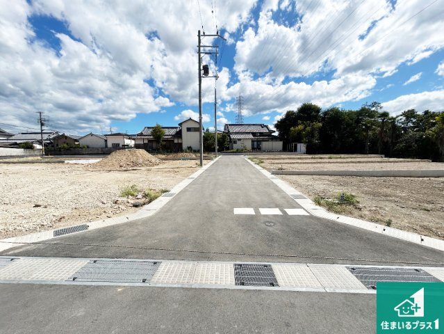 和泉市浦田町　第1期　新築一戸建ての外観|現在建築中！落ち着いた街並みで新生活を始めることが出来そう！周辺の物件も併せてご紹介させて頂きます！