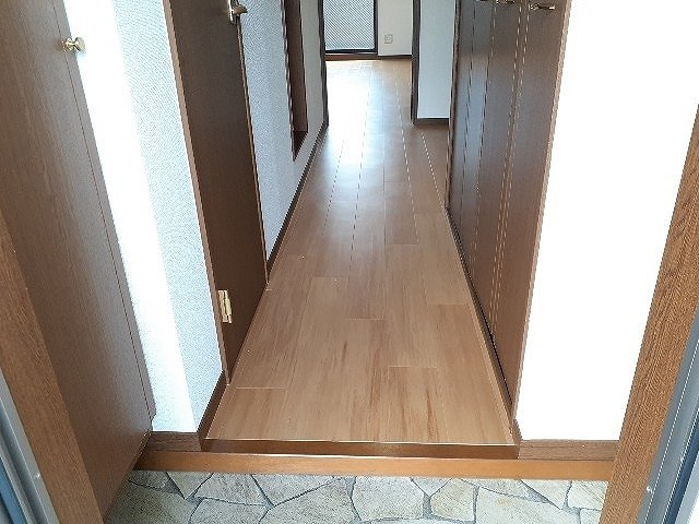 サン・レーベンの玄関
