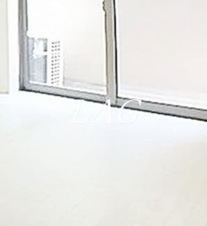 【居間・リビング】 | フローラ平井 | 洋室のお部屋です。
