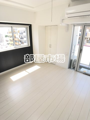 KS入谷EASTの寝室