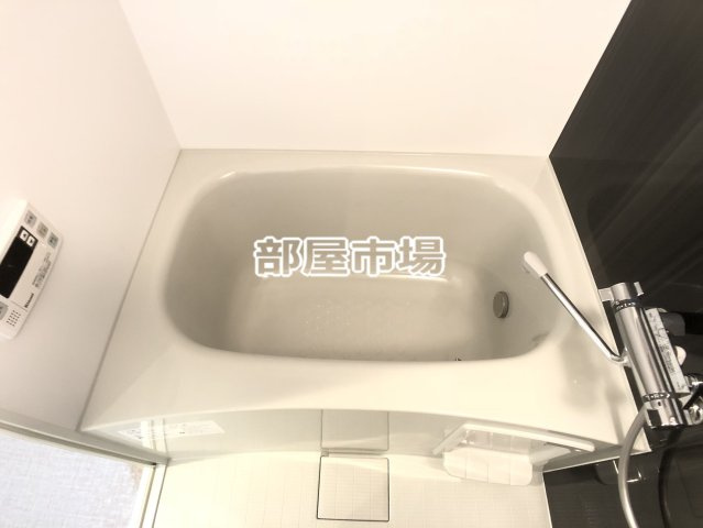 KS入谷EASTの浴室|浴槽